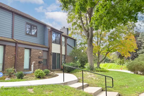 8588 N Servite, Milwaukee, WI 53223