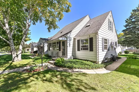 2762 N 82nd, Milwaukee, WI 53222