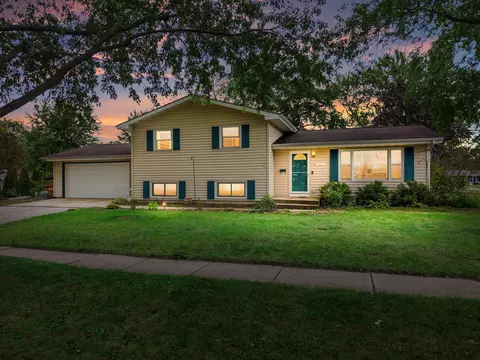 717 Roby, Stoughton, WI 53589