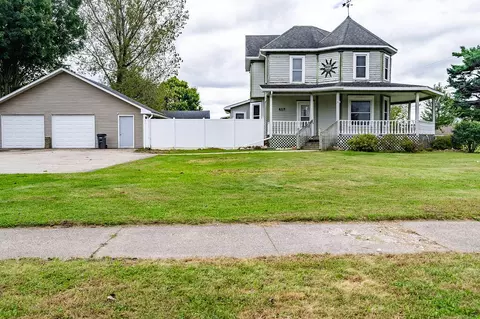 417 W 2nd, Blair, WI 54616