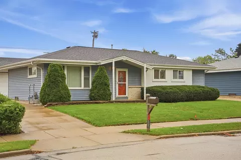 6665 S 20th, Oak Creek, WI 53154