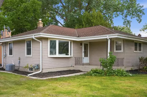 8722 N 52nd, Brown Deer, WI 53223
