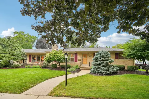 6520 50th, Kenosha, WI 53142