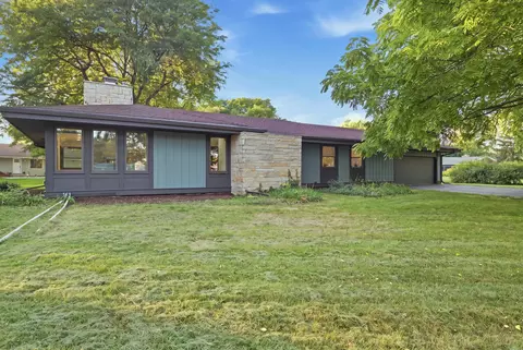 9115 N Deer, Brown Deer, WI 53223