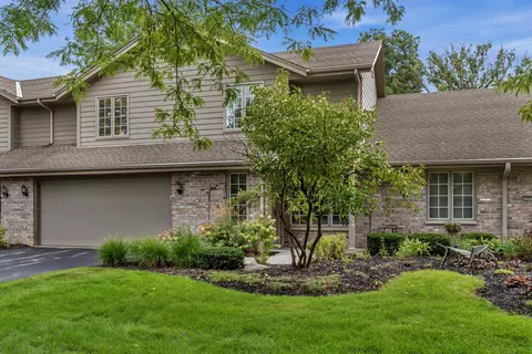 3800 Yukon UNIT C, Brookfield, WI 53045