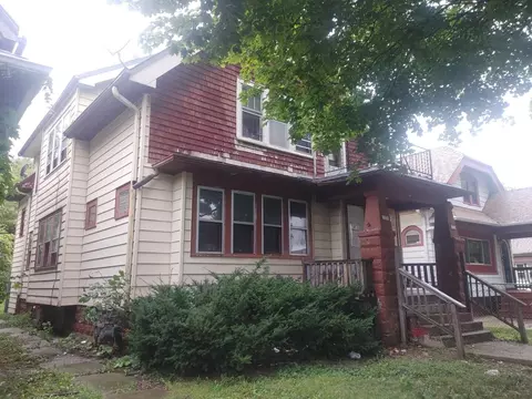 3331 N 17th #3333, Milwaukee, WI 53206