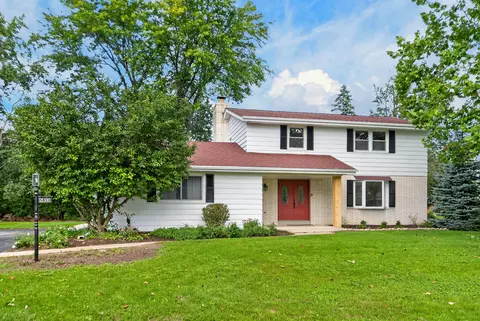 21300 Astolat, Brookfield, WI 53045