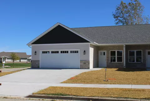 509 Emerald #16, Kewaskum, WI 53040