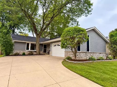 4613 87th, Kenosha, WI 53142