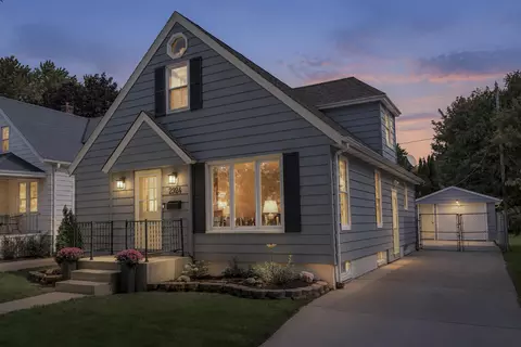 2924 N 75th, Milwaukee, WI 53210