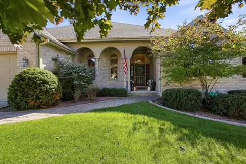 3731 Westwood, Manitowoc, WI 54220