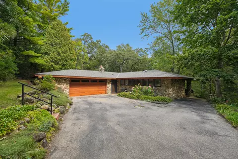 436 Thomas, Wales, WI 53183