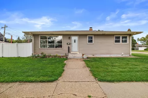 2306 17th, Kenosha, WI 53140