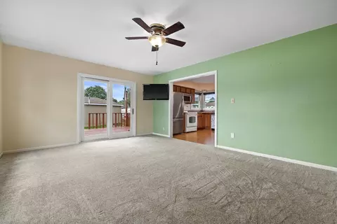 2306 17th, Kenosha, WI 53140