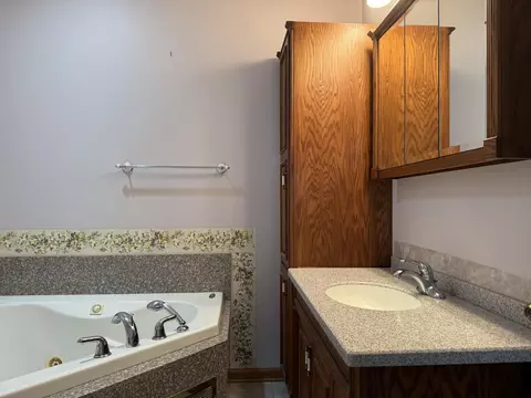 Bath - w5570 Double Drive, Walworth, WI 53184 photo 1 of 4