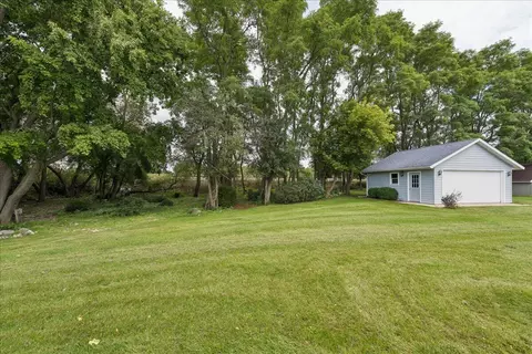 Exterior - w5570 Double Drive, Walworth, WI 53184 photo 4 of 5
