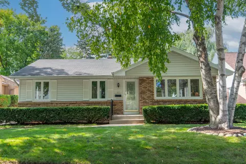 551 N 93rd, Milwaukee, WI 53226
