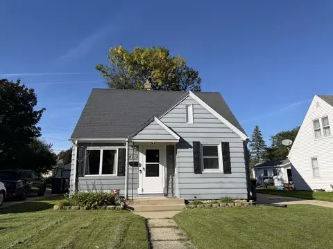 8712 W Montana, West Allis, WI 53227