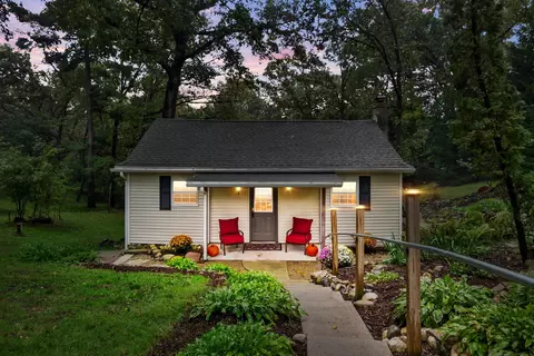 n6830 Tippecanoe Trail, Sugar Creek, WI 53121