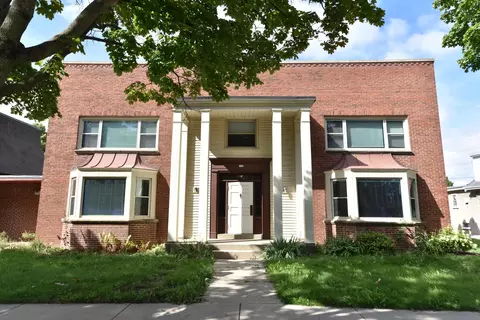 145 S 76th, Milwaukee, WI 53214