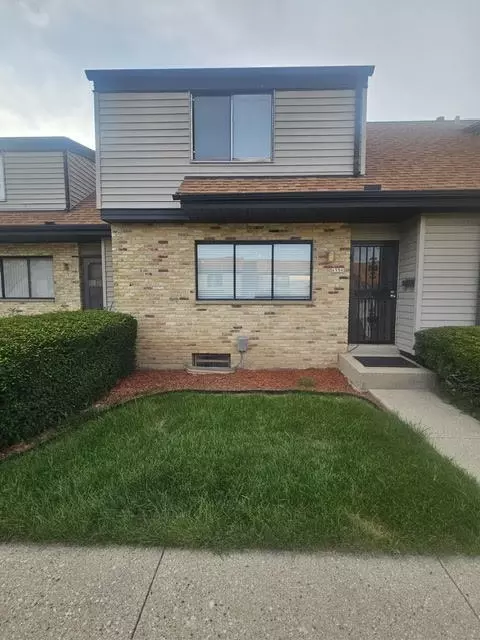 6556 N Bourbon, Milwaukee, WI 53224