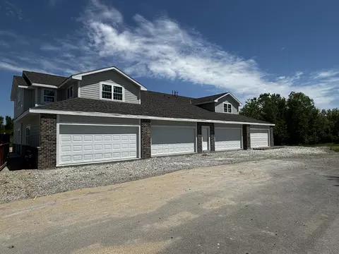 480 Quiet Mdw #D, Johnson Creek, WI 53038