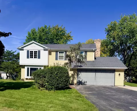 n104w16800 Thornapple, Germantown, WI 53022