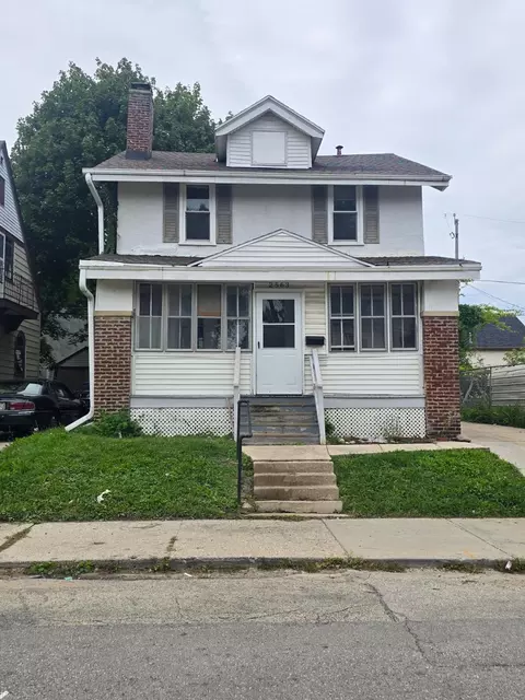 2563 N Hubbard, Milwaukee, WI 53212