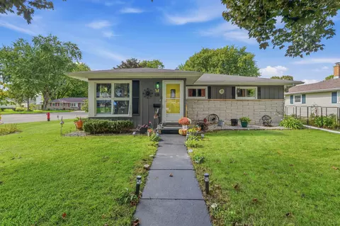 235 Marguerite, Mayville, WI 53050