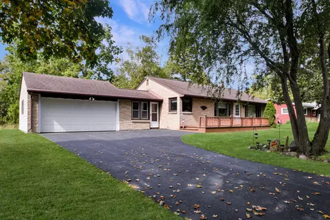 151 Fillmore, Fredonia, WI 53021