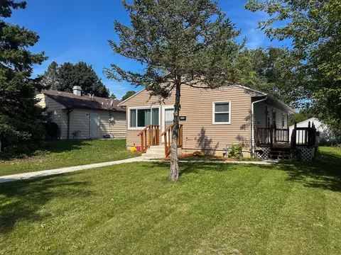 8208 W Keefe, Milwaukee, WI 53222