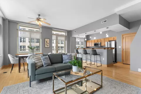 741 N Milwaukee #302, Milwaukee, WI 53202