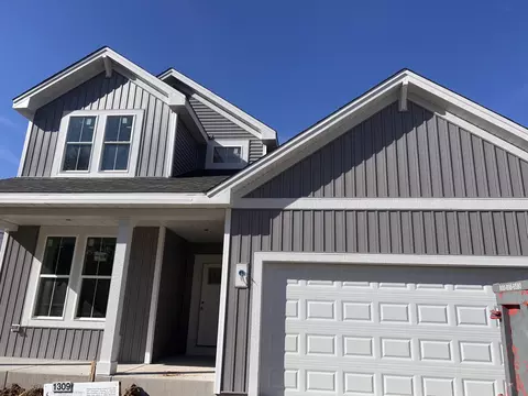 1309 Mount Vernon, Hartford, WI 53027
