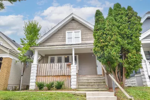 2543 N 37th, Milwaukee, WI 53210