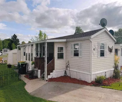 n168w21700 Main, Jackson, WI 53037