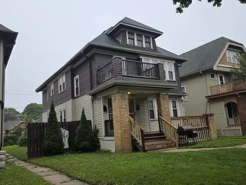 2944 N 47th #2946, Milwaukee, WI 53210