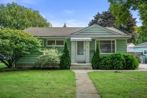 842 E Doty, Milwaukee, WI 53207