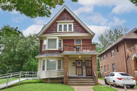3042 N 45th #3044, Milwaukee, WI 53210