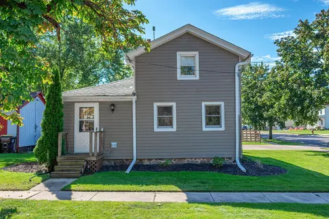 823 11th, Union Grove, WI 53182