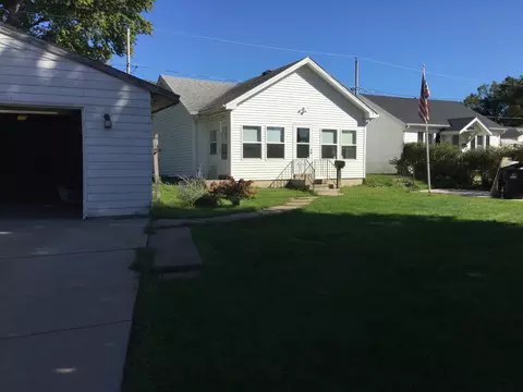 2045 Golf #2033 GOLF AVENUE, Racine, WI 53404