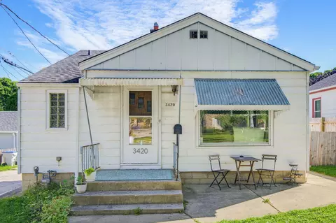 3420 S S Pne, Milwaukee, WI 53207