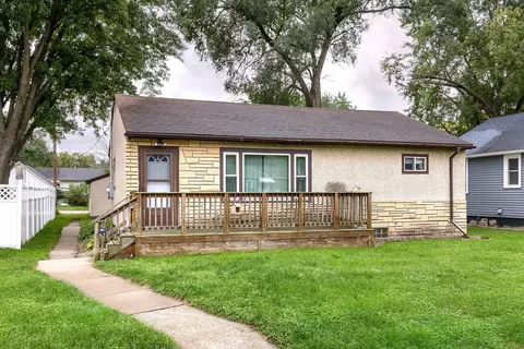 521 2nd, La Crescent, MN 55947