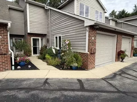 240 Marina #17, Waterford, WI 53185