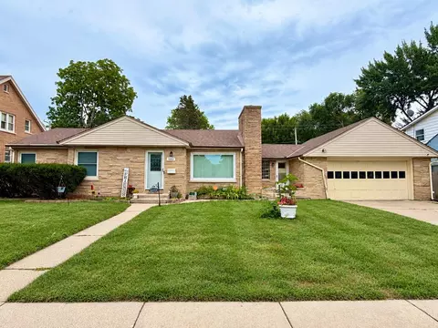 5032 N 60th, Milwaukee, WI 53218