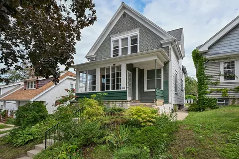 3248 S Delaware, Milwaukee, WI 53207