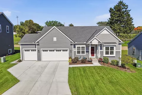 n67w25502 Vail, Sussex, WI 53089