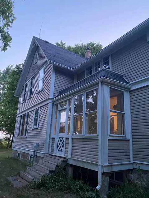 4304 State Road 57, Saukville, WI 53021