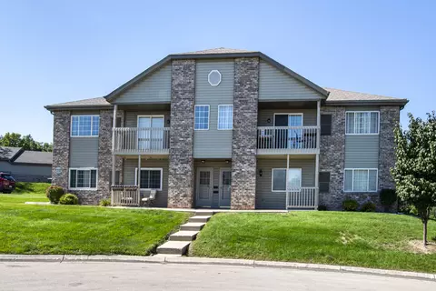 w170s7579 Gregory #E, Muskego, WI 53150