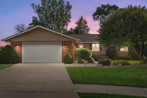8225 64th, Kenosha, WI 53142
