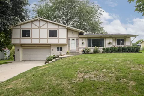 2601 Pendleton, Waukesha, WI 53188
